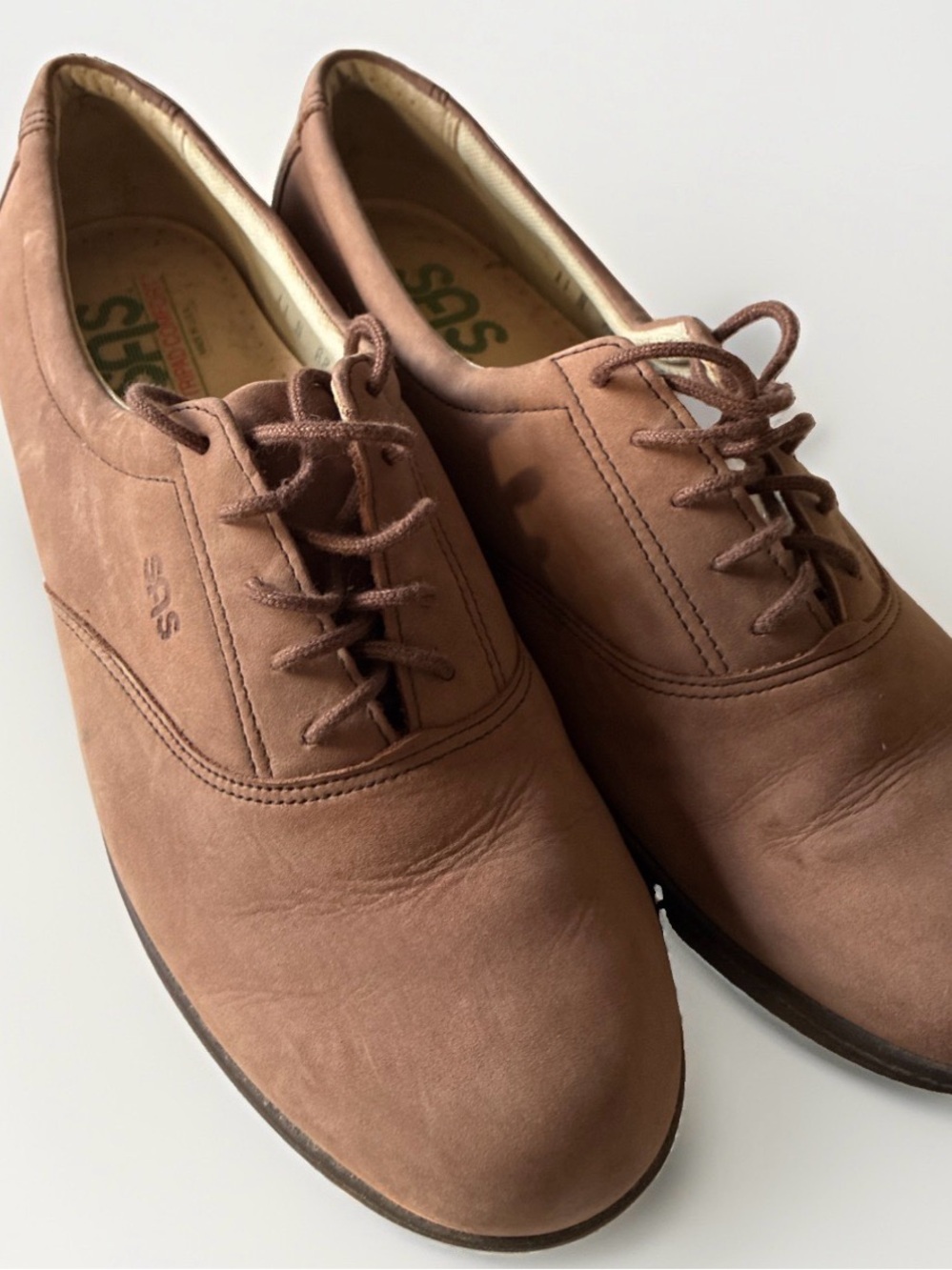 SAS-Woman’s Whisper Walking Oxford 11 N Brown Suede Lace Up Tripad Comfort Shoes